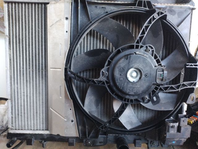 bontott CITROËN C3 III Hűtő Ventilátor(ok), Radiátor(ok) Szett