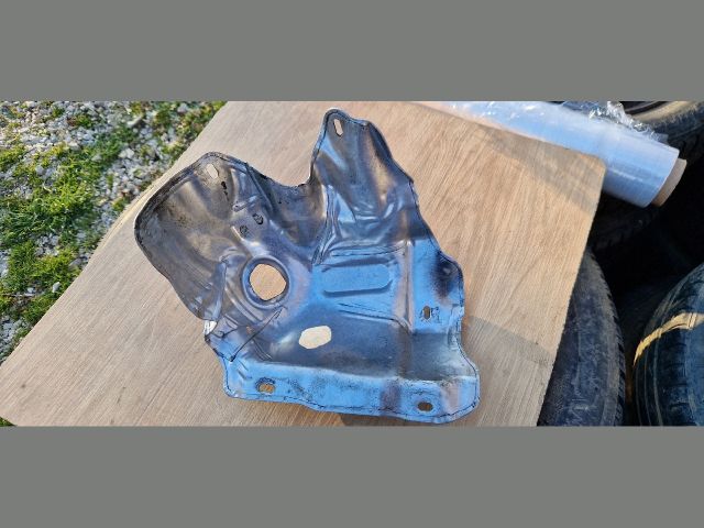 bontott CITROËN C3 III Katalizátor Hővédő Lemez