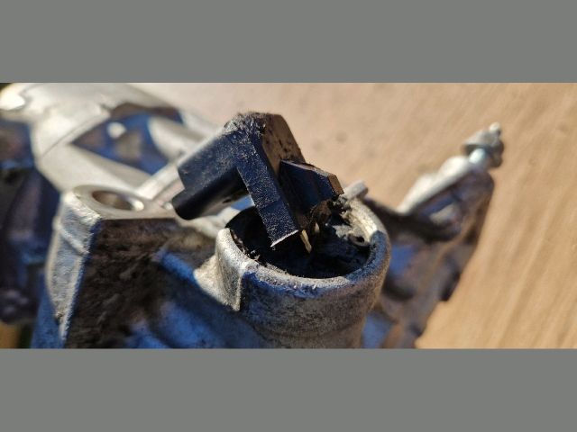 bontott CITROËN C3 III Klímakompresszor