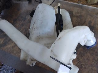 bontott CITROËN C3 III Ablakmosó Tartály