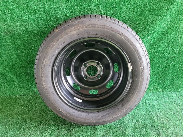 bontott CITROËN C3 III Acélfelni Gumival (1 db)