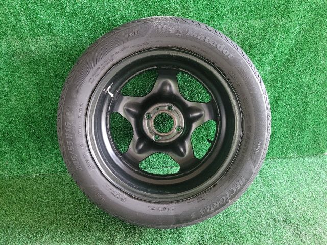 bontott CITROËN C3 III Acélfelni Gumival (1 db)