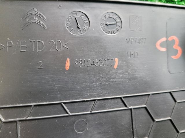 bontott CITROËN C3 III Alsó Műszerfal Burkolat