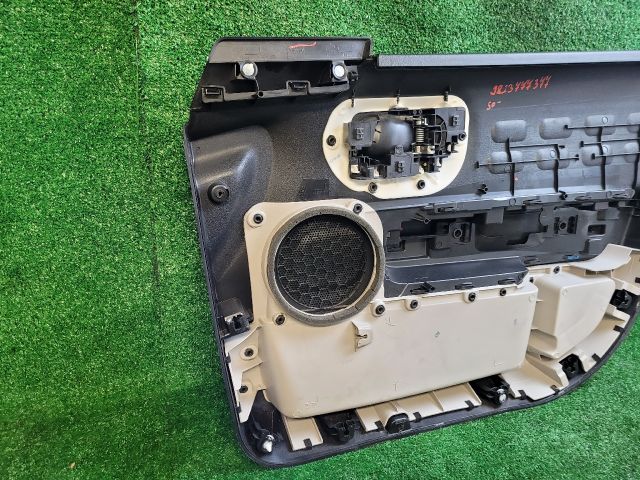 bontott CITROËN C3 III Bal első Ajtó Kárpit