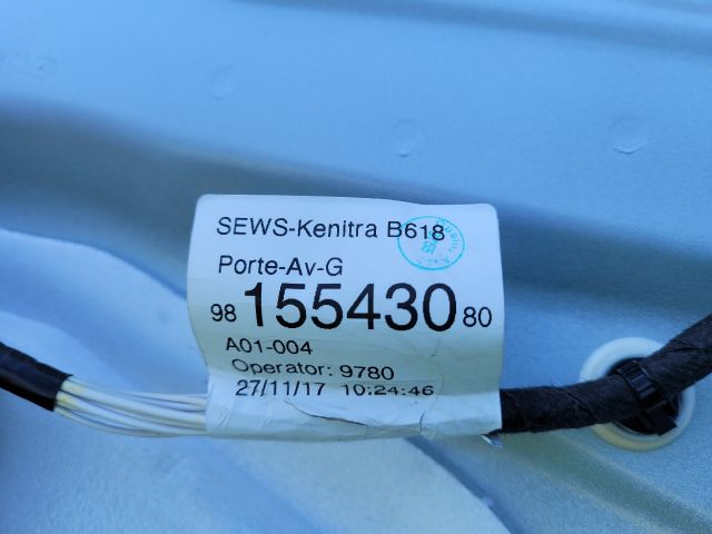 bontott CITROËN C3 III Bal első Ajtó (Részeivel)