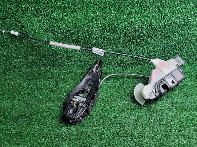 bontott CITROËN C3 III Bal első Ajtózár