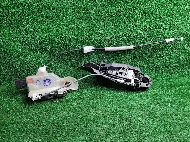 bontott CITROËN C3 III Bal első Ajtózár