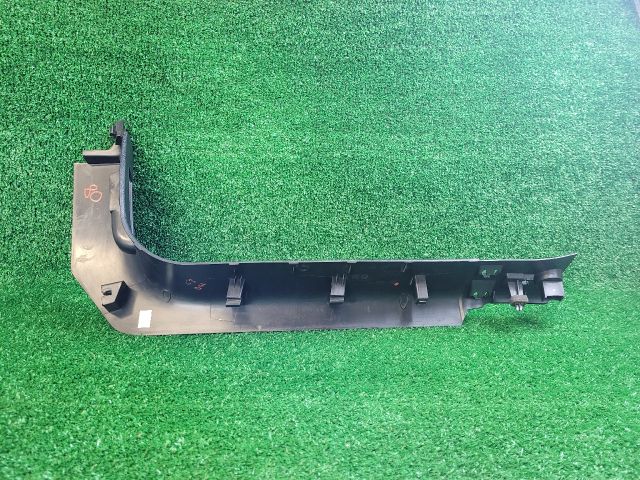 bontott CITROËN C3 III Bal első Belső Küszöb Burkolat