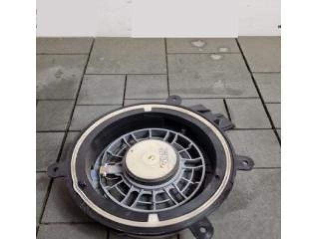 bontott CITROËN C3 III Bal első Hangszóró