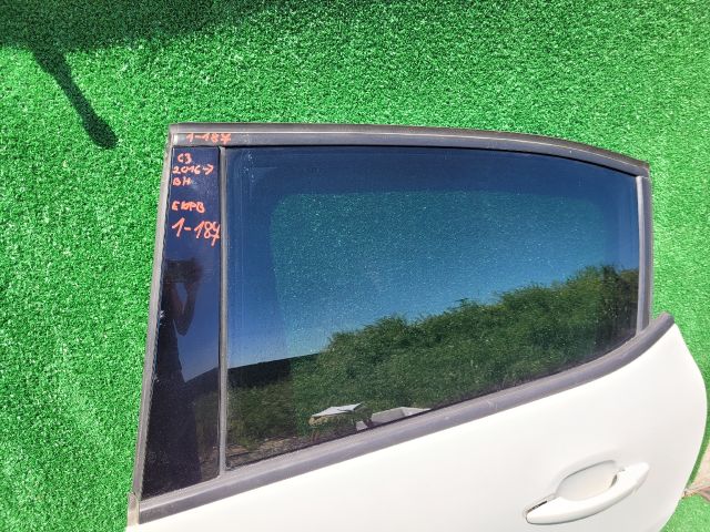 bontott CITROËN C3 III Bal hátsó Ajtó (Üres lemez)