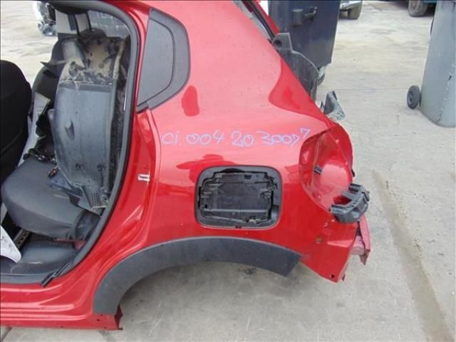 bontott CITROËN C3 III Bal hátsó Sárvédő