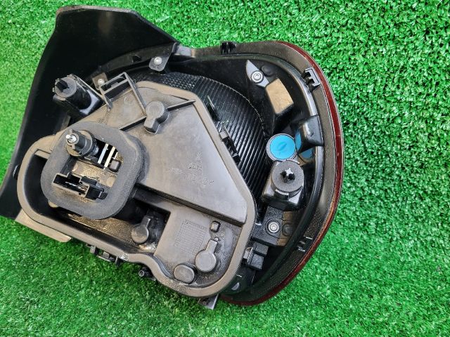 bontott CITROËN C3 III Bal Külső Hátsó Lámpa