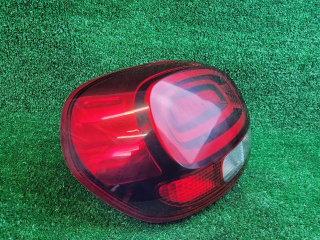 bontott CITROËN C3 III Bal Külső Hátsó Lámpa