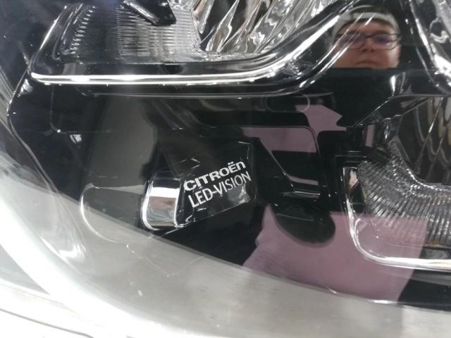 bontott CITROËN C3 III Bal Ledes Fényszóró