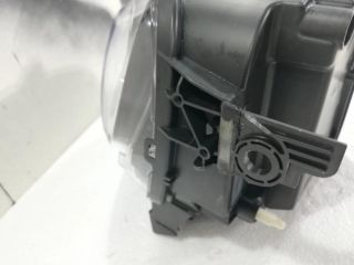 bontott CITROËN C3 III Bal Ledes Fényszóró