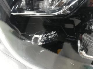 bontott CITROËN C3 III Bal Ledes Fényszóró