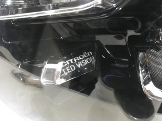 bontott CITROËN C3 III Bal Ledes Fényszóró