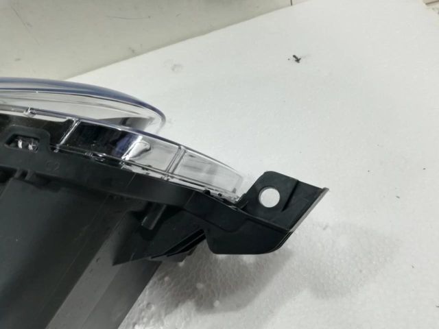 bontott CITROËN C3 III Bal Ledes Fényszóró