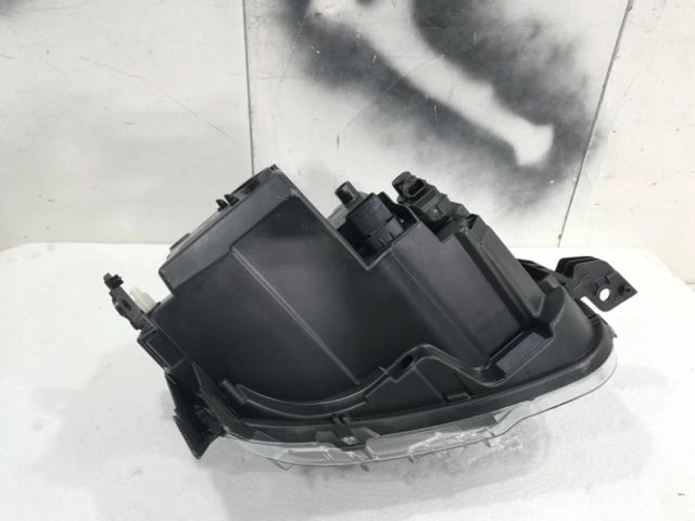 bontott CITROËN C3 III Bal Ledes Fényszóró