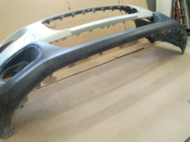 bontott CITROËN C3 III Első Lökhárító (Üresen)