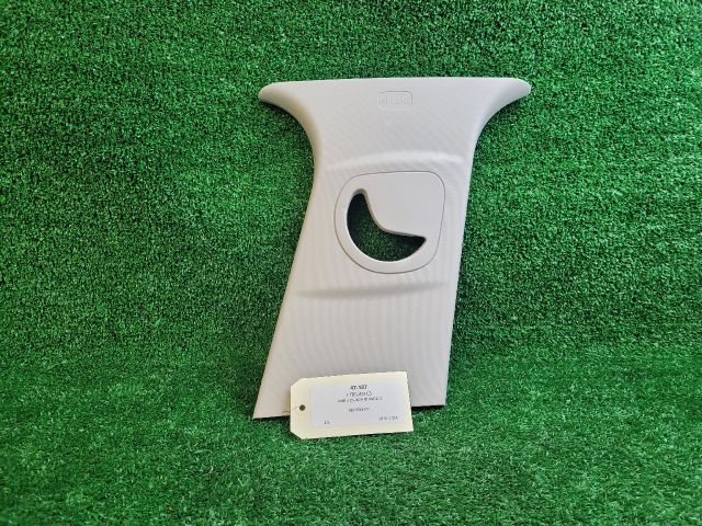 bontott CITROËN C3 III Jobb B Oszlop Burkolat