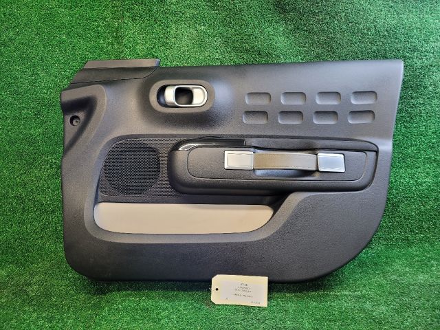 bontott CITROËN C3 III Jobb első Ajtó Kárpit