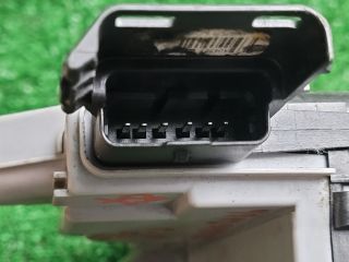 bontott CITROËN C3 III Jobb első Ajtózár