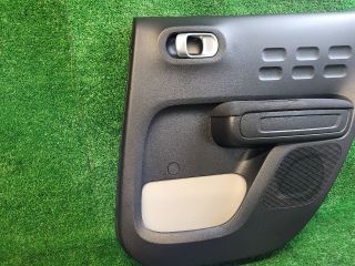 bontott CITROËN C3 III Jobb hátsó Ajtó Kárpit