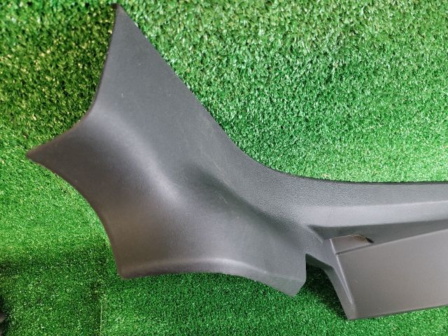 bontott CITROËN C3 III Jobb hátsó Belső Küszöb Burkolat