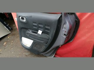 bontott CITROËN C3 III Jobb hátsó Kilincs Hátulja