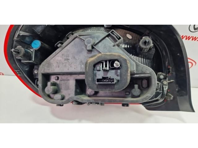 bontott CITROËN C3 III Jobb Külső Hátsó Lámpa