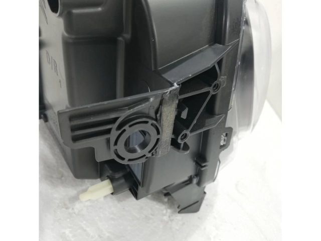 bontott CITROËN C3 III Jobb Ledes Fényszóró