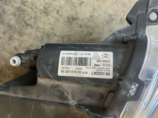 bontott CITROËN C3 III Jobb Ledes Fényszóró