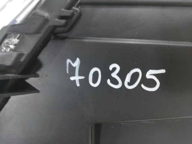 bontott CITROËN C3 III Jobb Ledes Fényszóró