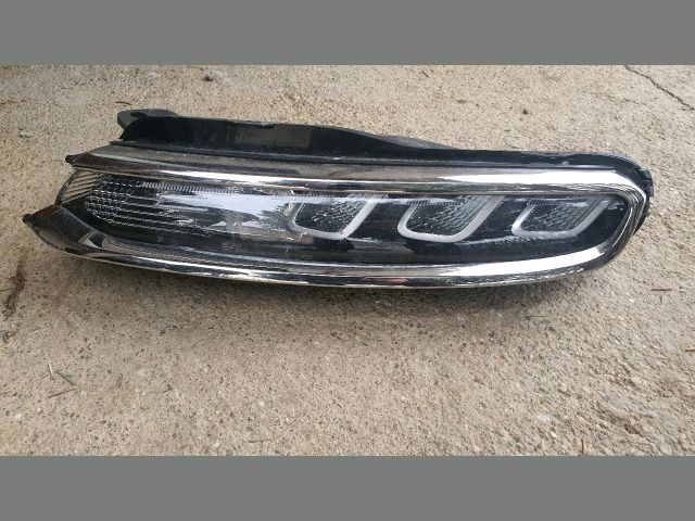 bontott CITROËN C3 III Jobb Ledes Fényszóró