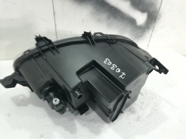 bontott CITROËN C3 III Jobb Ledes Fényszóró