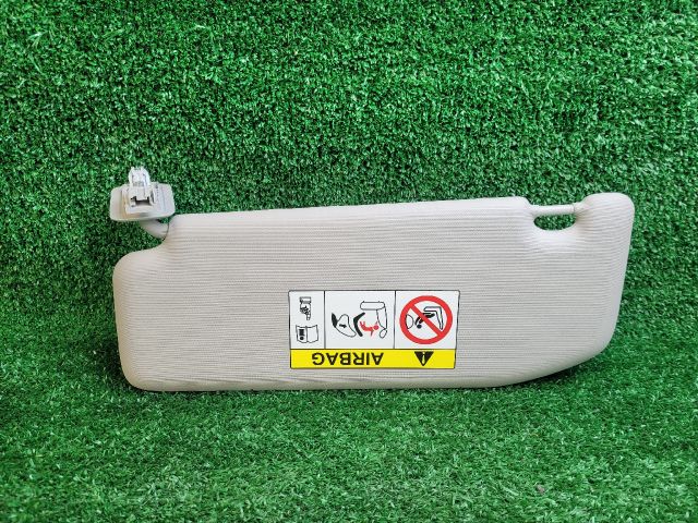 bontott CITROËN C3 III Jobb Napellenző