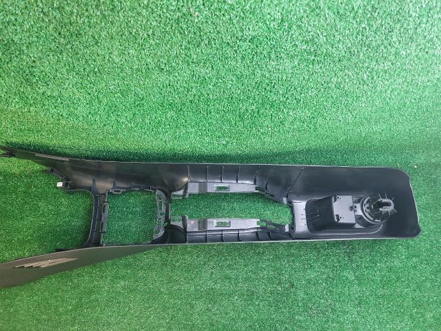 bontott CITROËN C3 III Középső Kardánbox Burkolat