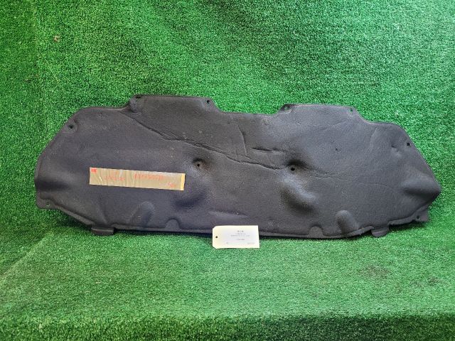 bontott CITROËN C3 III Motorháztető Szigetelés