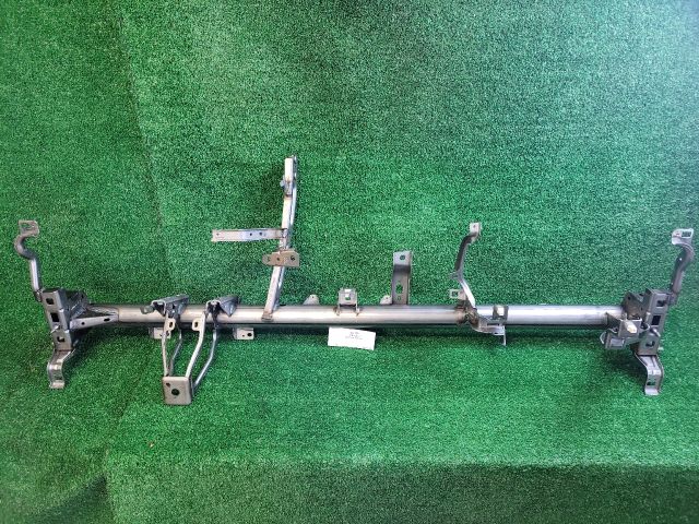 bontott CITROËN C3 III Műszerfal Tartó Vas