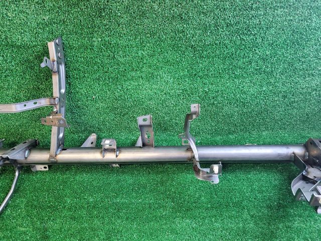 bontott CITROËN C3 III Műszerfal Tartó Vas