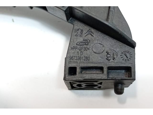 bontott CITROËN C3 III Tartó Bak