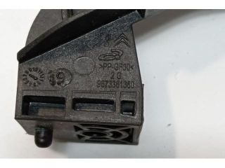 bontott CITROËN C3 III Tartó Bak