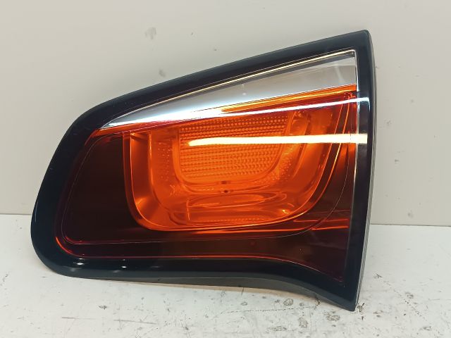 bontott CITROËN C3 Jobb Belső Hátsó Lámpa
