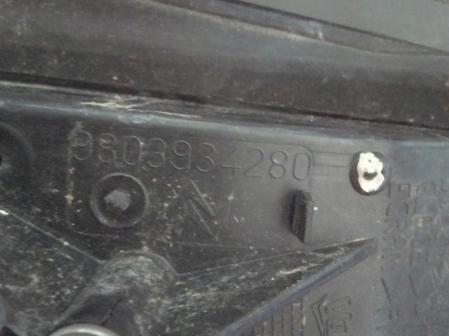 bontott CITROËN C3 Jobb Belső Hátsó Lámpa