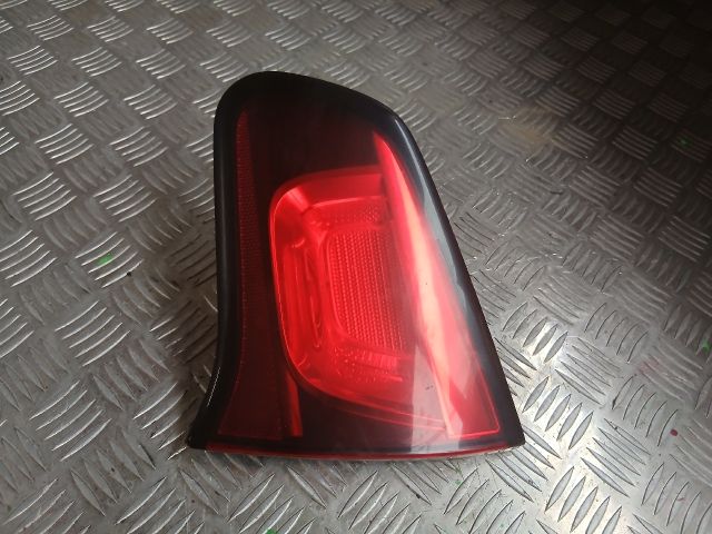 bontott CITROËN C3 Jobb Belső Hátsó Lámpa