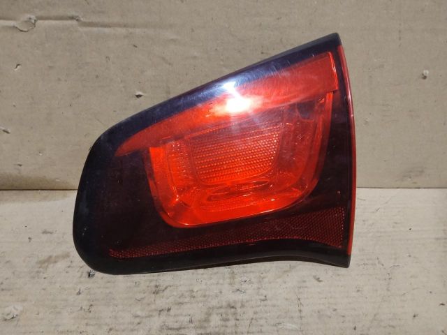 bontott CITROËN C3 Jobb Belső Hátsó Lámpa