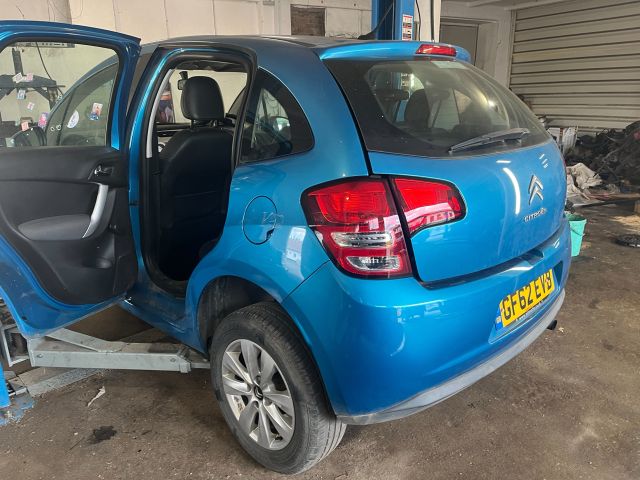 bontott CITROËN C3 Jobb C Oszlop Burkolat