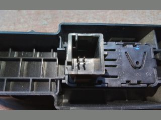 bontott CITROËN C3 Jobb első Ablakemelő Kapcsoló