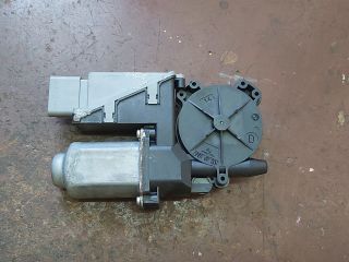 bontott CITROËN C3 Jobb első Ablakemelő Motor